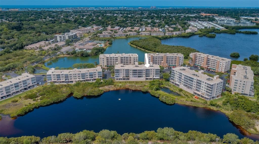 6475 SHORELINE DRIVE UNIT 5402 ST PETERSBURG, FL 33708