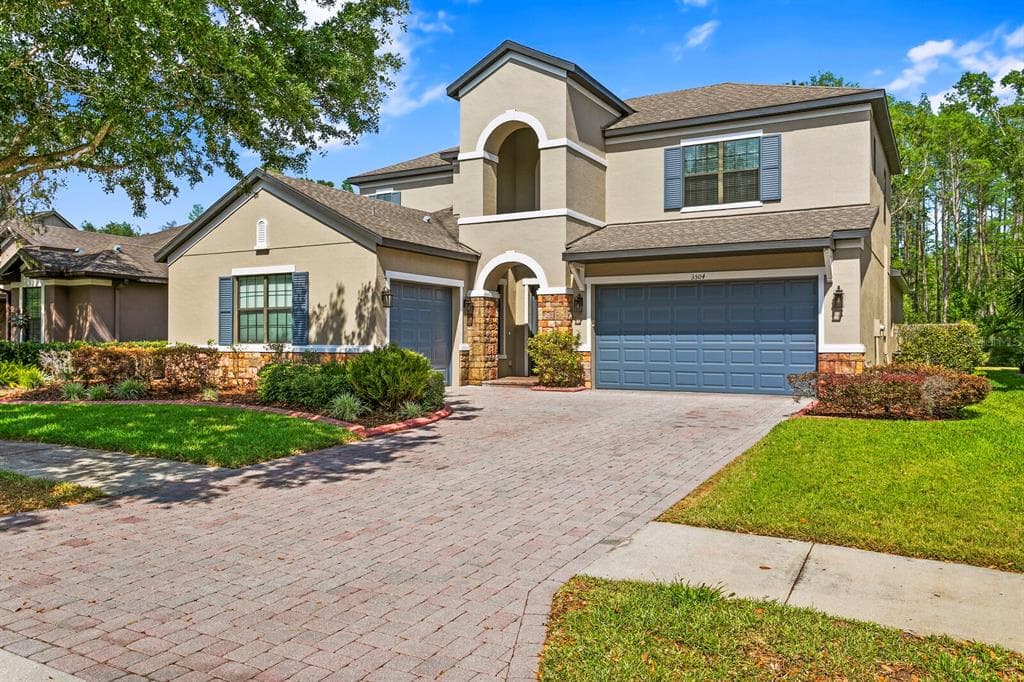 3504 MAJESTIC VIEW DRIVE