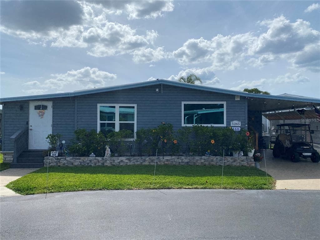 5265 WISTERIA CIRCLE NEW PORT RICHEY, FL 34653