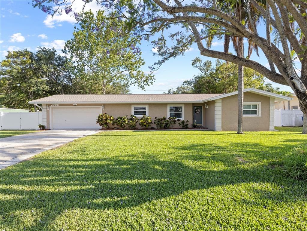 2996 ROBERTA STREET LARGO, FL 33771
