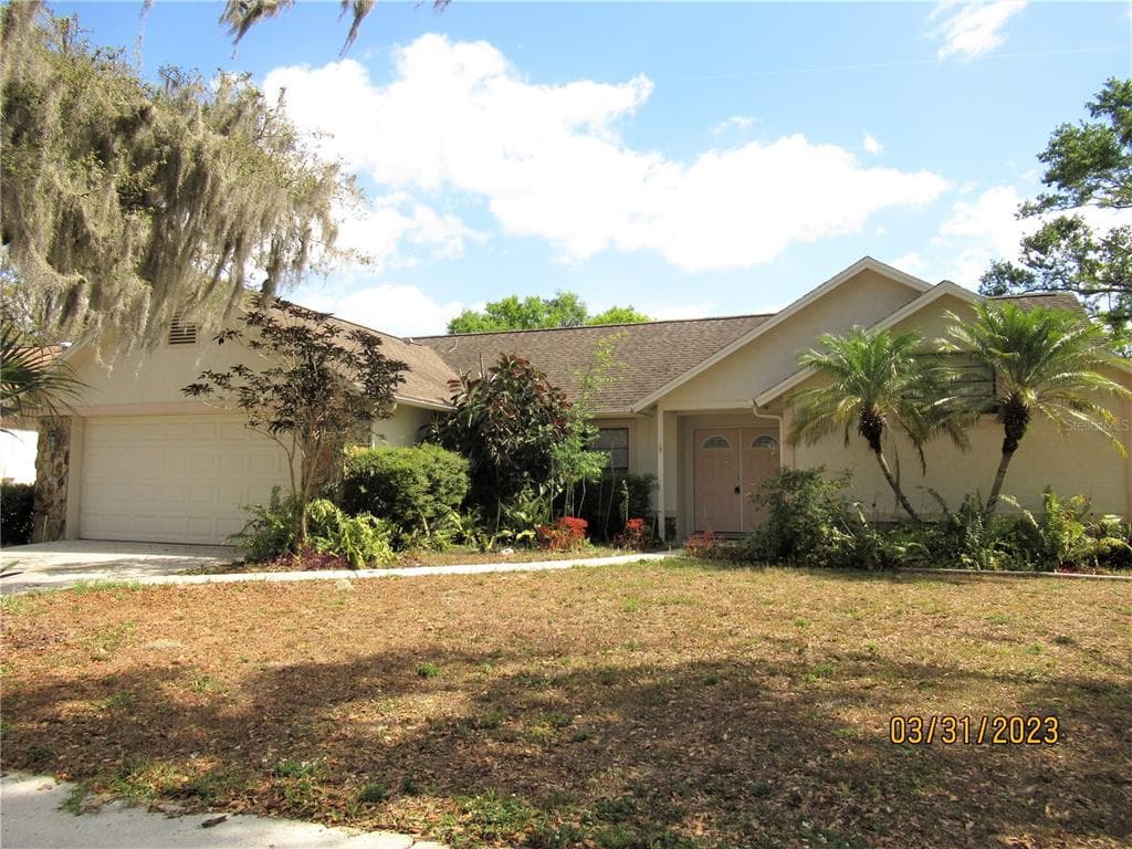 4213 SPRING WAY CIRCLE VALRICO, FL 33596