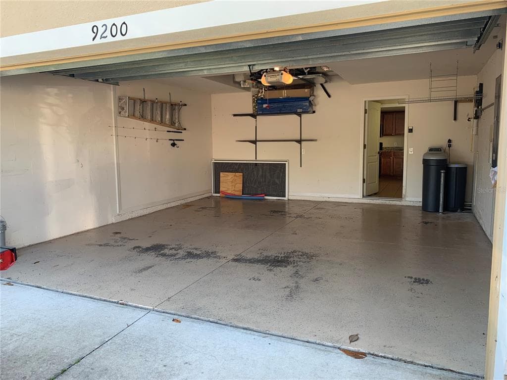 9200 SEEGER LANE LAND O LAKES, FL 34638