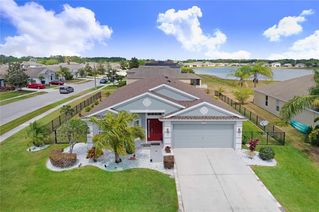 7619 CRESCENT PALM DRIVE WESLEY CHAPEL, FL 33545
