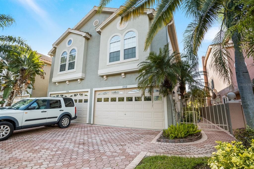 1756 LAGO VISTA BOULEVARD PALM HARBOR, FL 34685