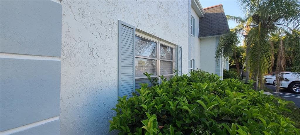 349 S MCMULLEN BOOTH ROAD UNIT 127 CLEARWATER, FL 33759