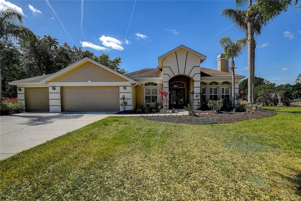 18702 FOREST GLEN COURT TAMPA, FL 33647