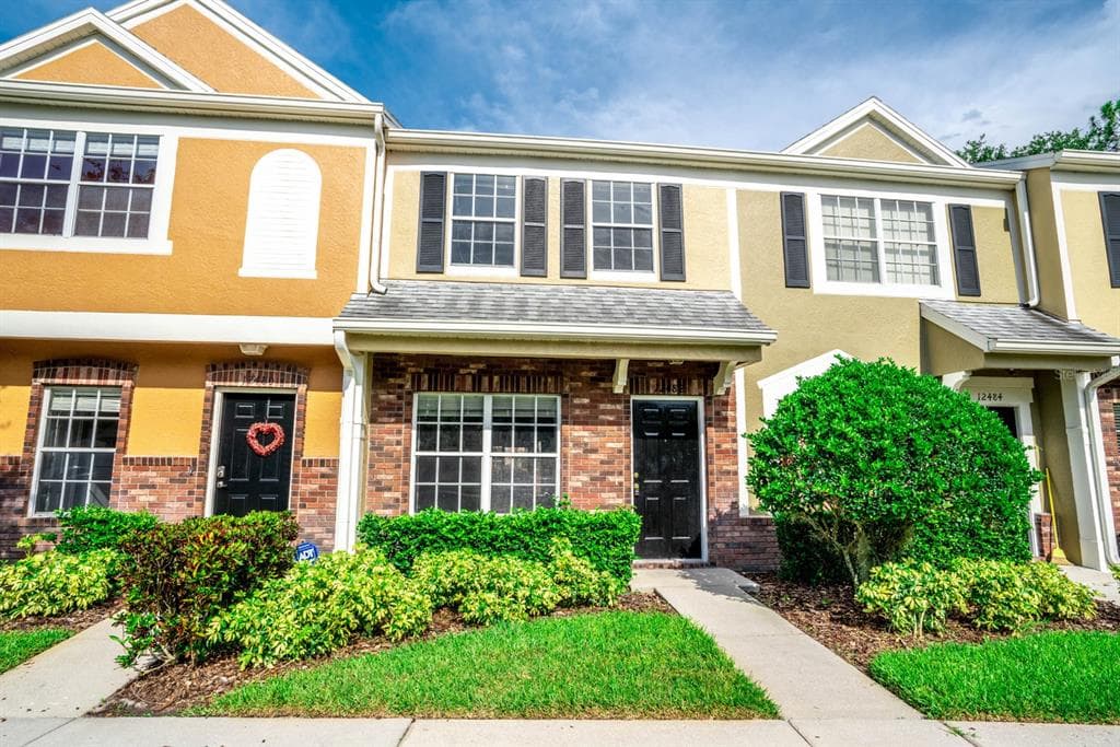 12482 BERKELEY SQUARE DRIVE TAMPA, FL 33626