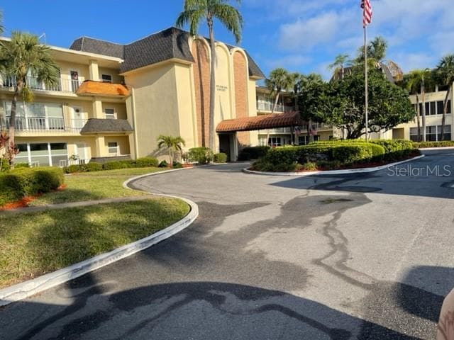 4780 COVE CIRCLE UNIT 311 ST PETERSBURG, FL 33708