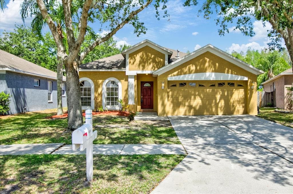10316 GOLDENBROOK WAY TAMPA, FL 33647