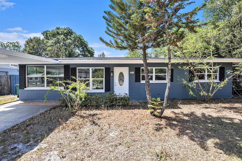 3612 W LEILA AVENUE TAMPA, FL 33611