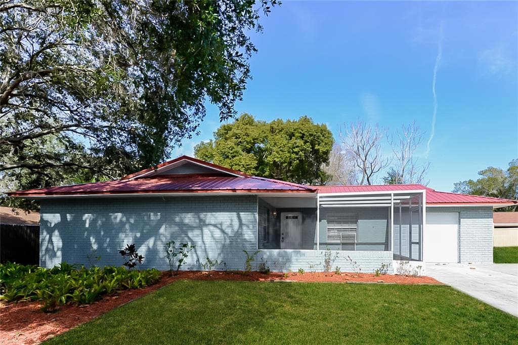 308 TIMBER CREEK DRIVE BRANDON, FL 33510