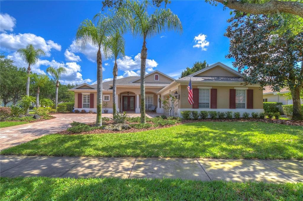20846 LAKE VIENNA DRIVE LAND O LAKES, FL 34638