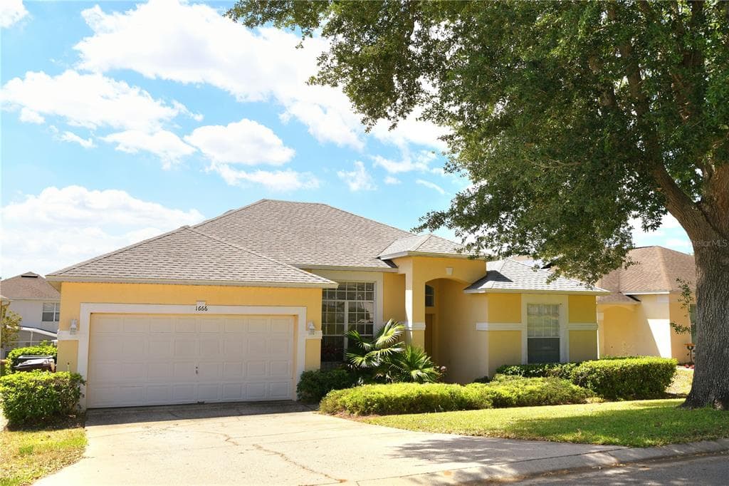1666 WATERVIEW LOOP HAINES CITY, FL 33844