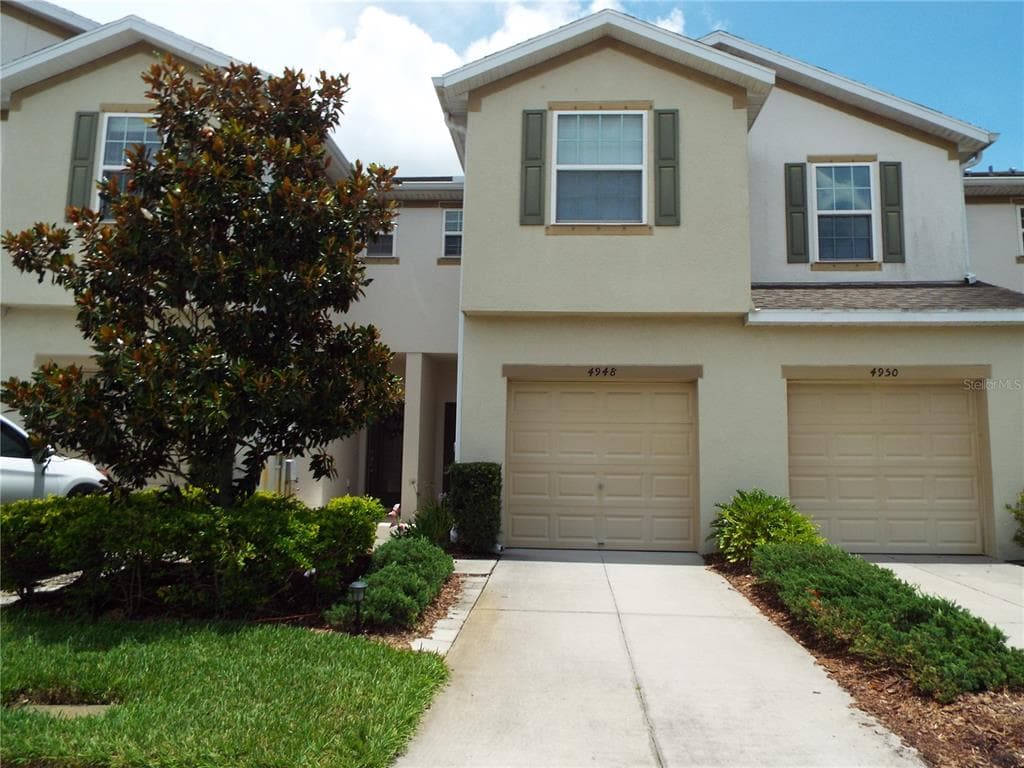 4948 WHITE SANDERLING COURT TAMPA, FL 33619