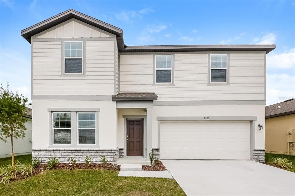 2203 HARRIS HAWK AVENUE RUSKIN, FL 33570