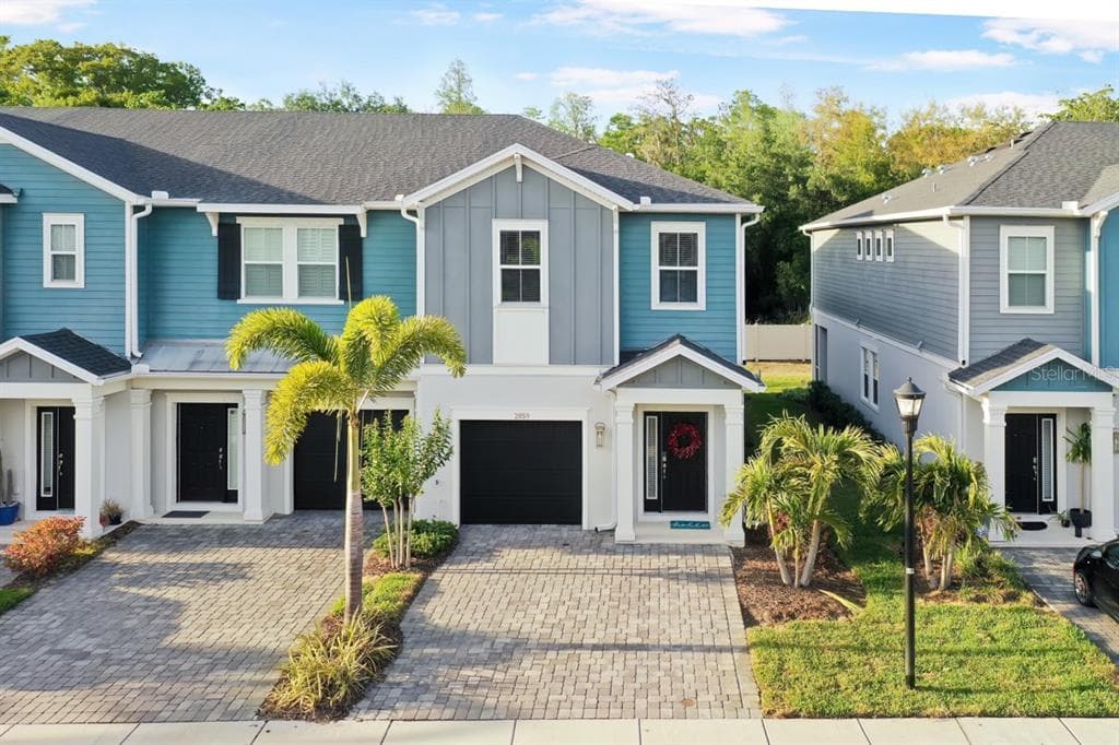 2859 GRAND KEMERTON PLACE TAMPA, FL 33618