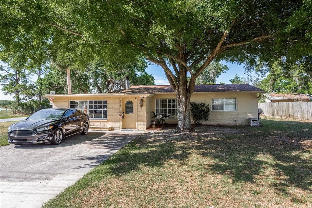 4903 GREEN KEY ROAD NEW PORT RICHEY, FL 34652