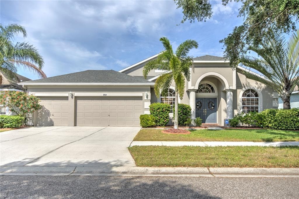 2521 YUKON CLIFF DRIVE