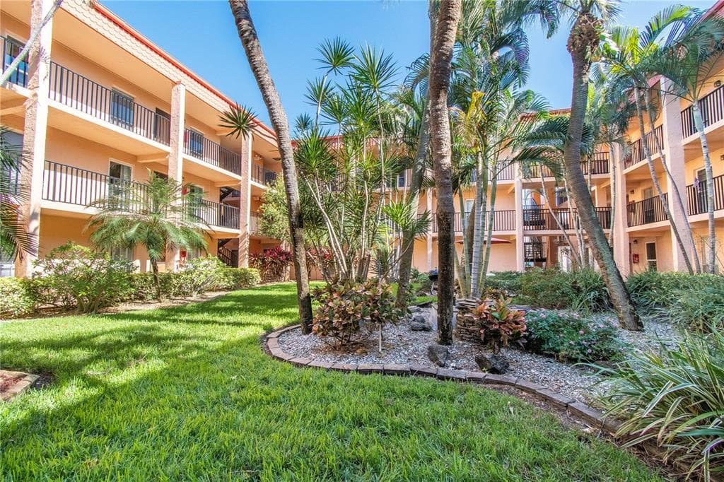 8911 BLIND PASS ROAD UNIT 121 ST PETE BEACH, FL 33706