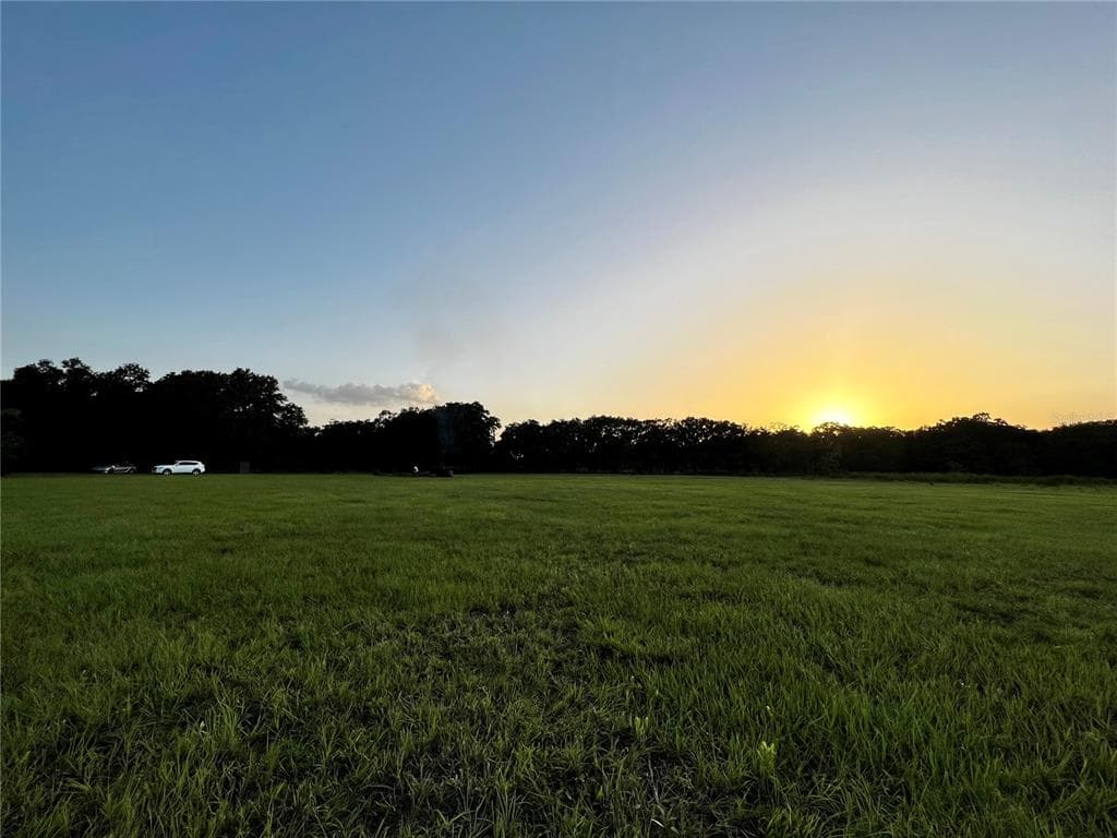 5360 MILEY ROAD PLANT CITY, FL 33565