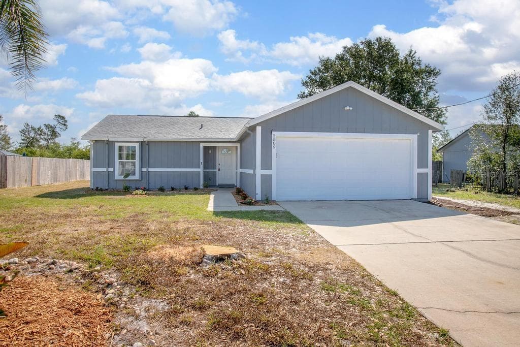 2589 E DORCHESTER DRIVE DELTONA, FL 32738