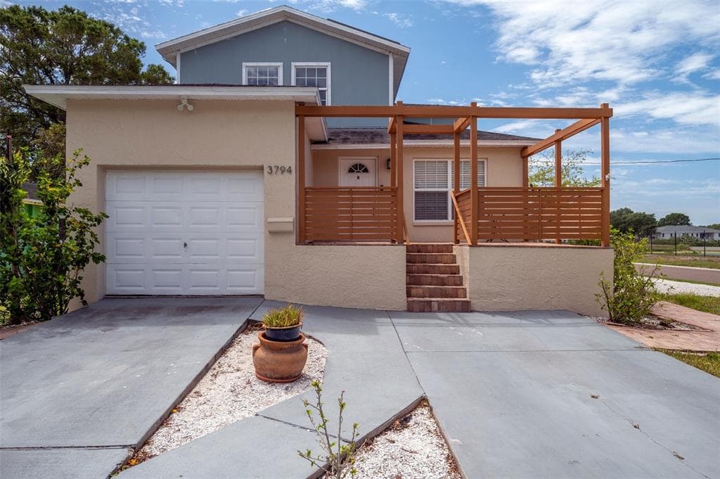 3794 27TH AVENUE S ST PETERSBURG, FL 33711