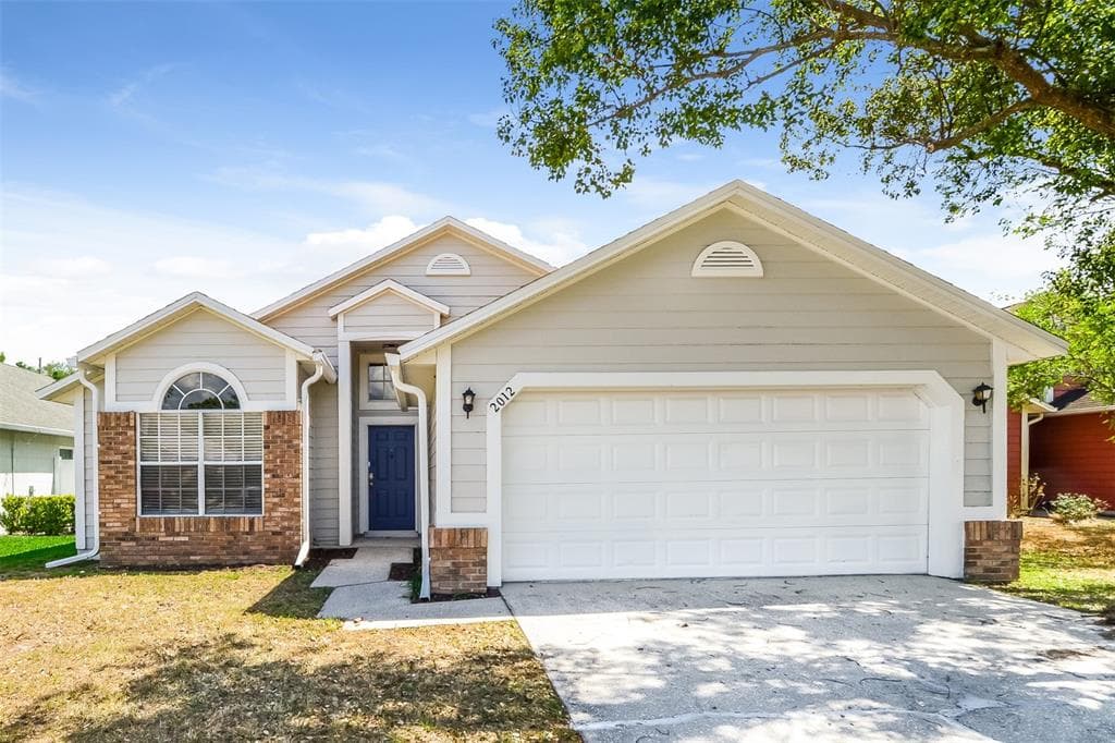 2012 GRASMERE DRIVE APOPKA, FL 32703