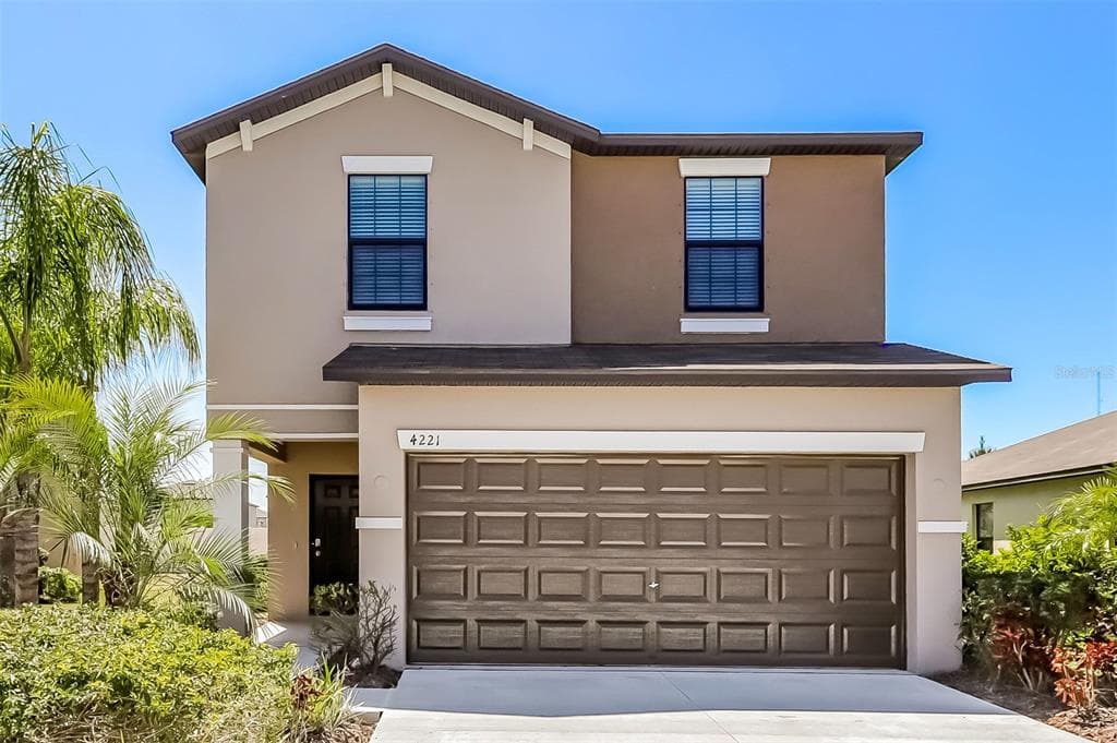4221 GLOBE THISTLE DRIVE TAMPA, FL 33619