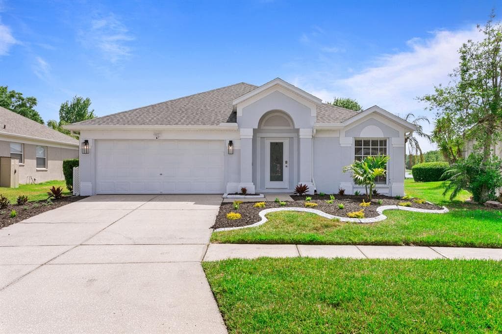 5609 TERRAIN DE GOLF DRIVE LUTZ, FL 33558