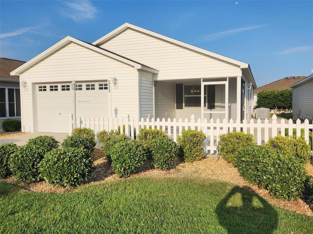 3739 VISCAYA COURT THE VILLAGES, FL 32163
