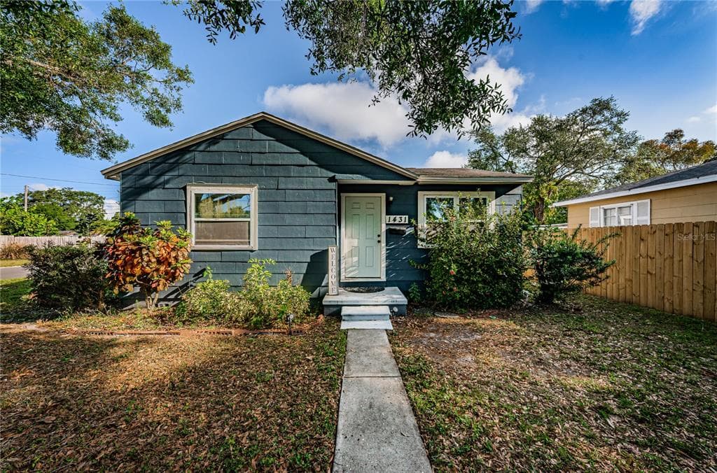 1431 55TH AVENUE N ST PETERSBURG, FL 33703