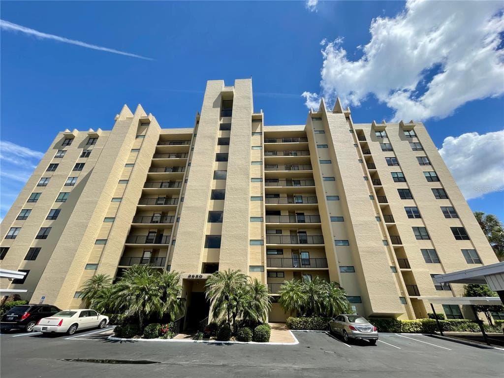 2620 COVE CAY DRIVE UNIT 901 CLEARWATER, FL 33760