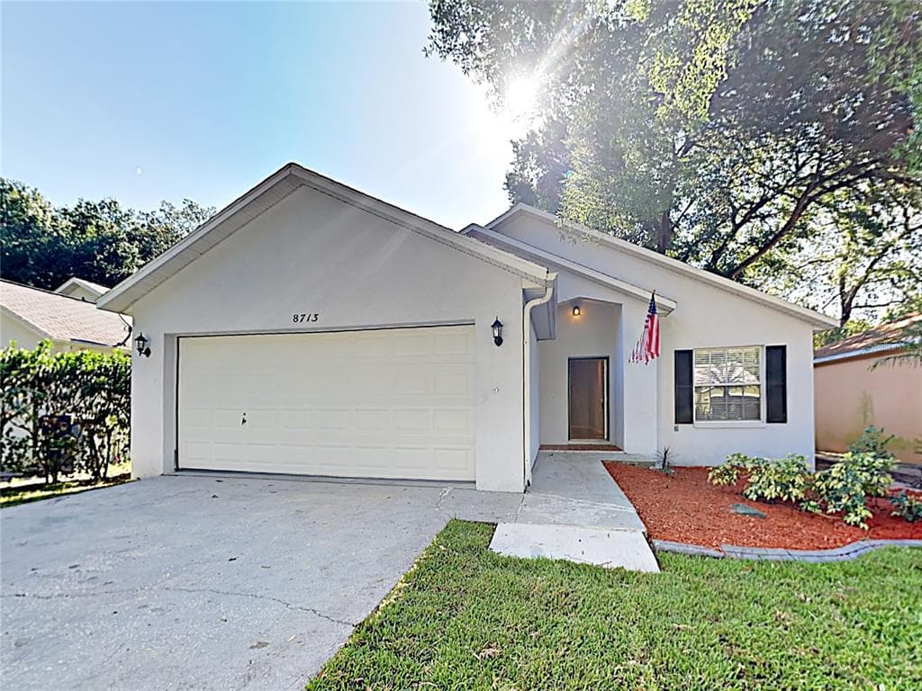 8713 BUSCH OAKS STREET TAMPA, FL 33617