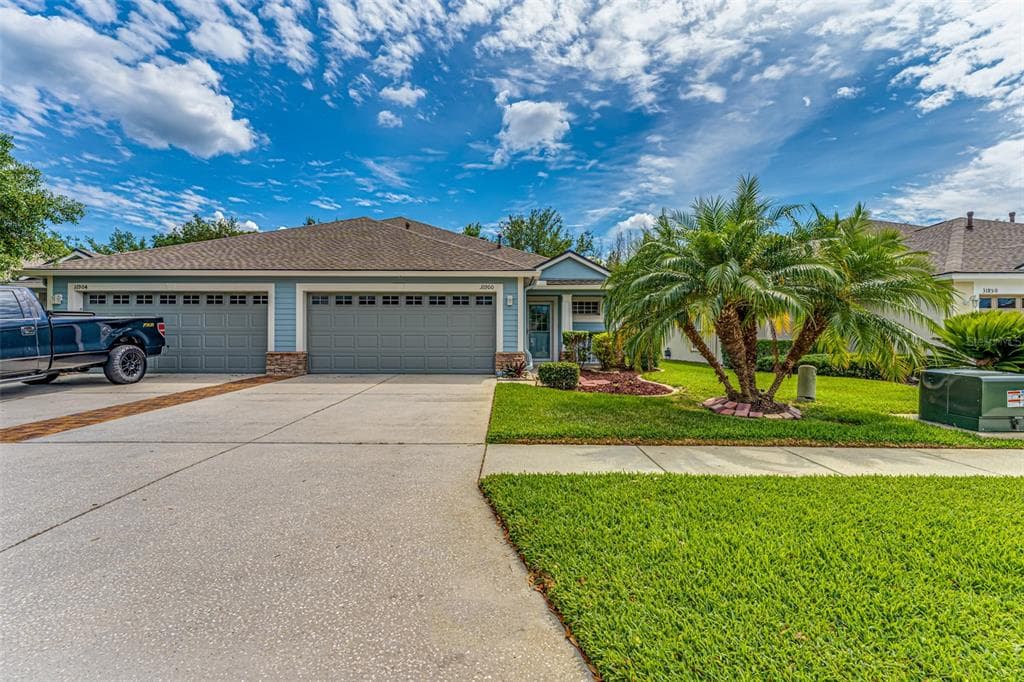 31900 TURKEYHILL DRIVE WESLEY CHAPEL, FL 33543