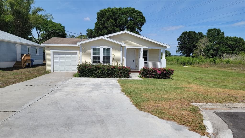 3153 70TH AVENUE N ST PETERSBURG, FL 33702