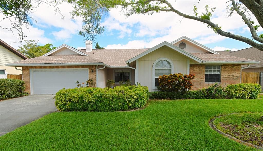 1559 BERING COURT PALM HARBOR, FL 34683