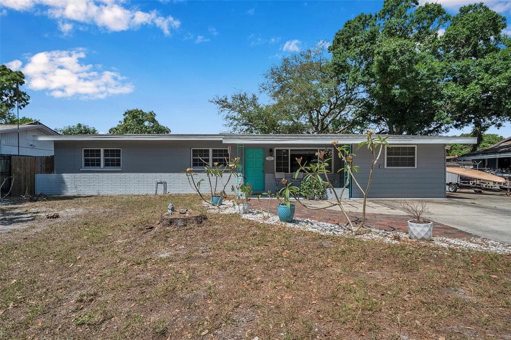 5264 75TH STREET N ST PETERSBURG, FL 33709
