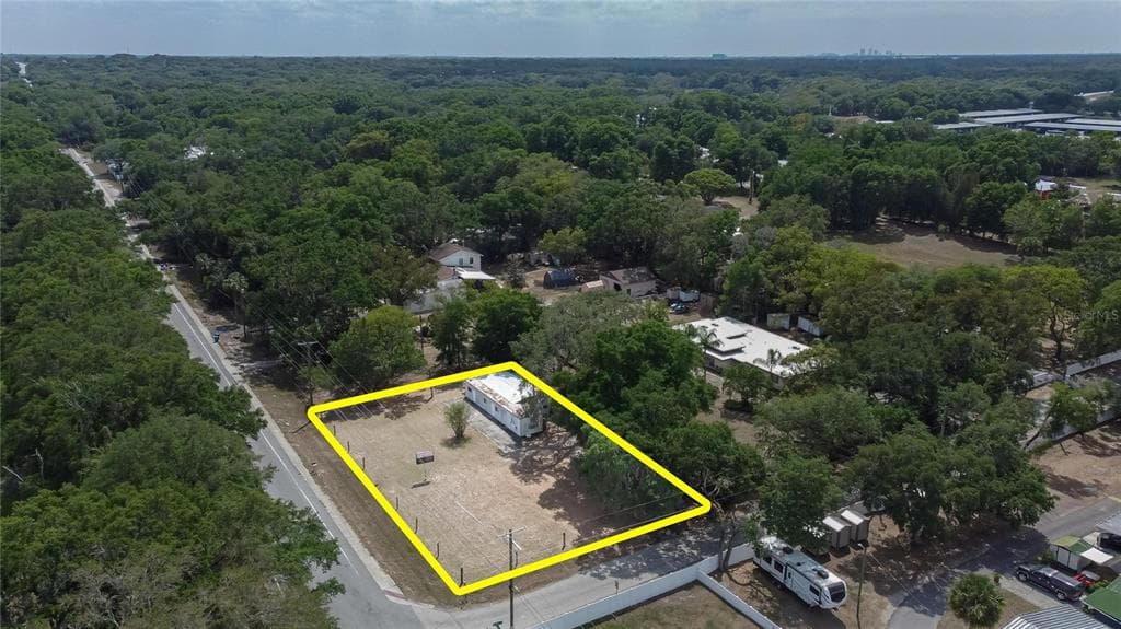 11910 COUNTY ROAD 579 THONOTOSASSA, FL 33592