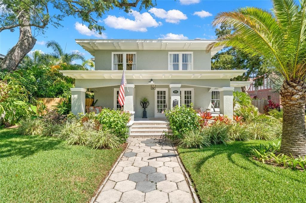 535 13TH AVENUE NE ST PETERSBURG, FL 33701