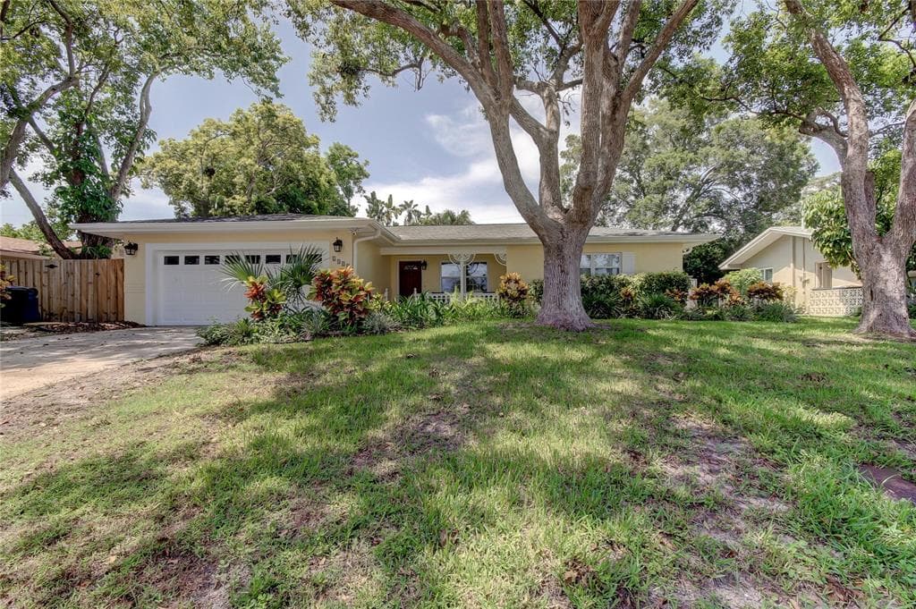 1926 SANDRA DRIVE CLEARWATER, FL 33764