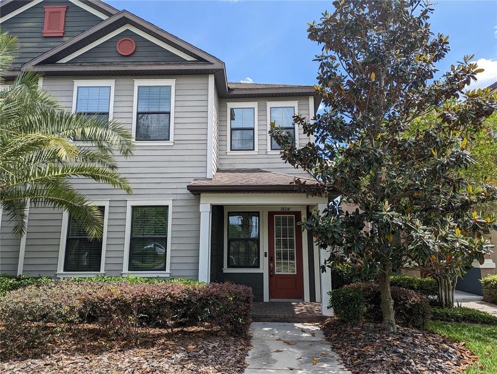 5804 VILLAGE CENTER DRIVE LITHIA, FL 33547