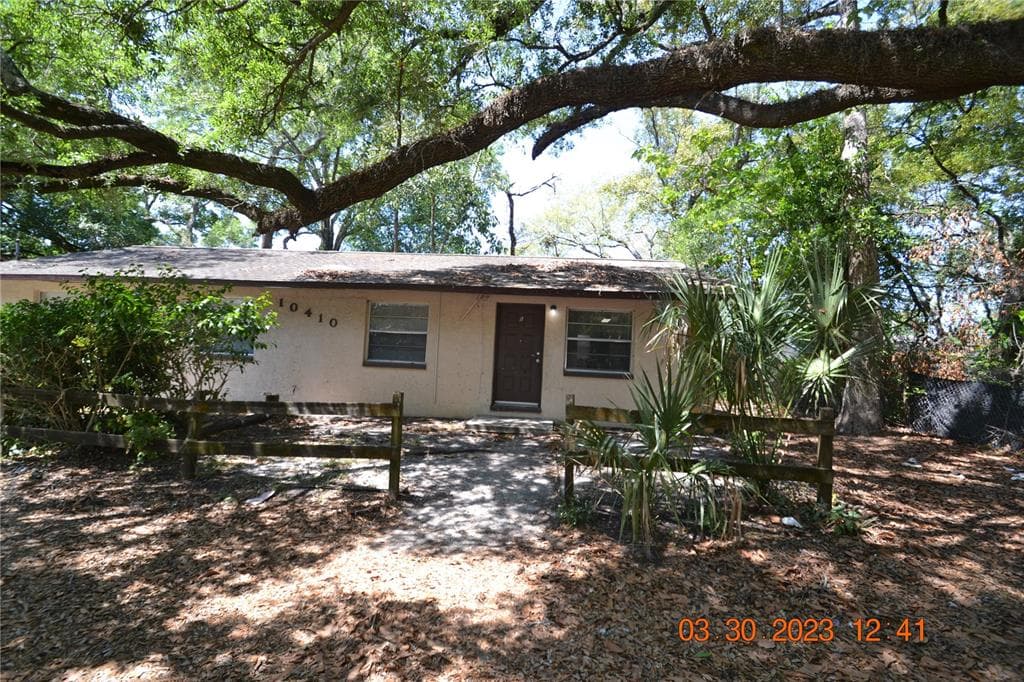 10410 N ARDEN AVENUE TAMPA, FL 33612