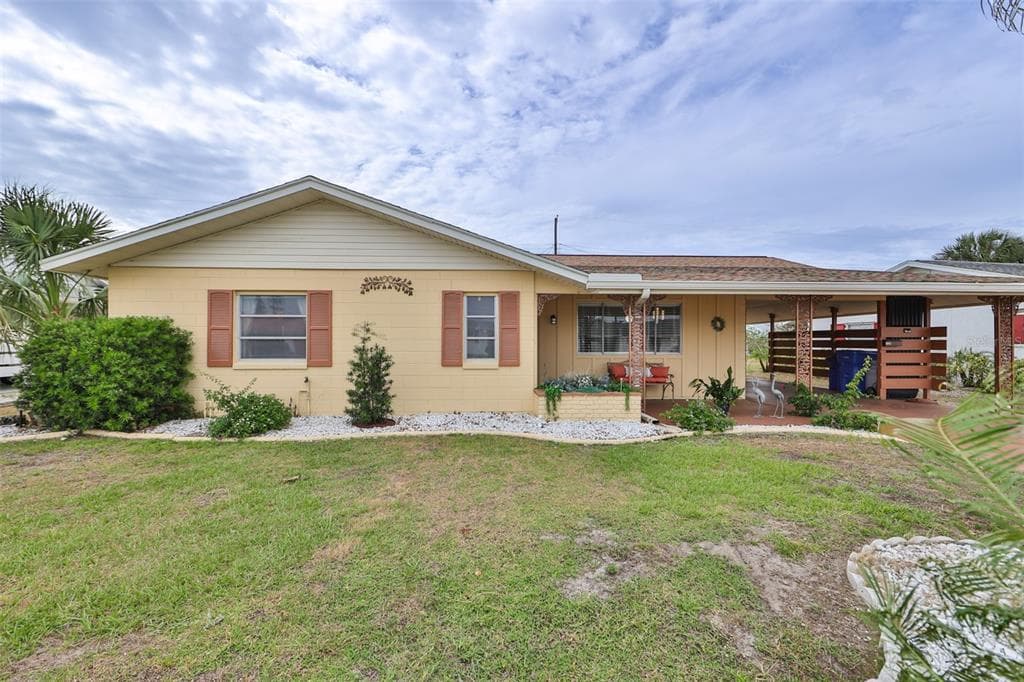 728 TAM O SHANTER AVENUE SUN CITY CENTER, FL 33573