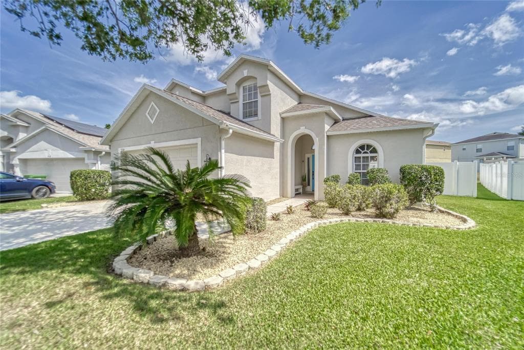 3314 CLOVER BLOSSOM CIRCLE LAND O LAKES, FL 34638