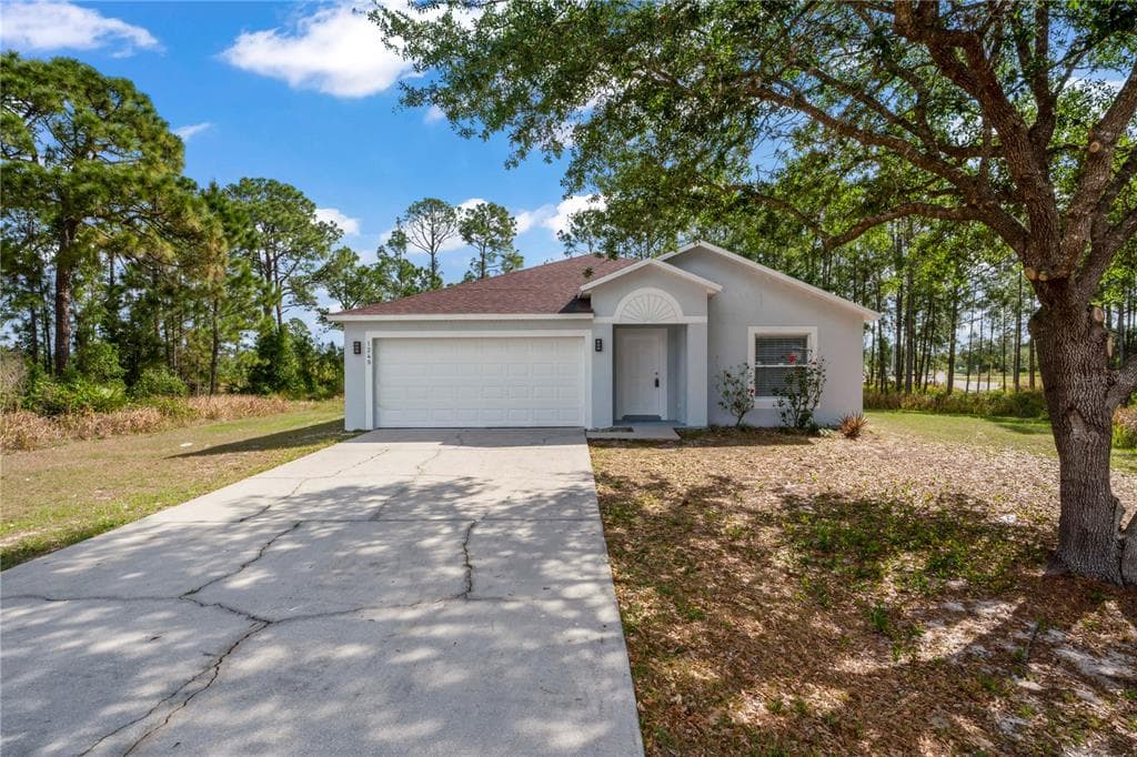 1240 APOPKA LANE KISSIMMEE, FL 34759