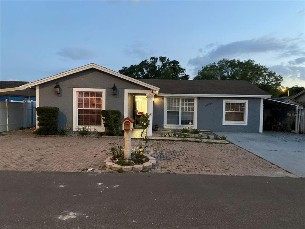 10106 WHEATLEY HILLS COURT TAMPA, FL 33615