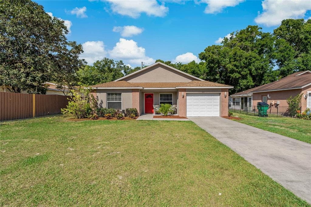 4619 EAGLE RANCH DRIVE ZEPHYRHILLS, FL 33542