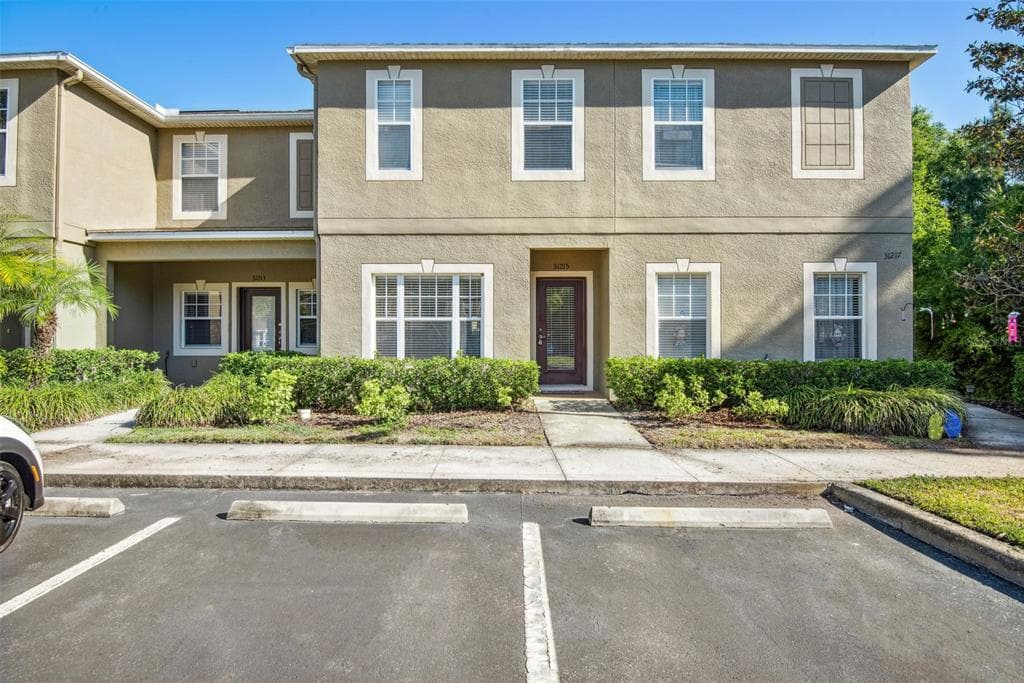 31215 FLANNERY COURT WESLEY CHAPEL, FL 33543