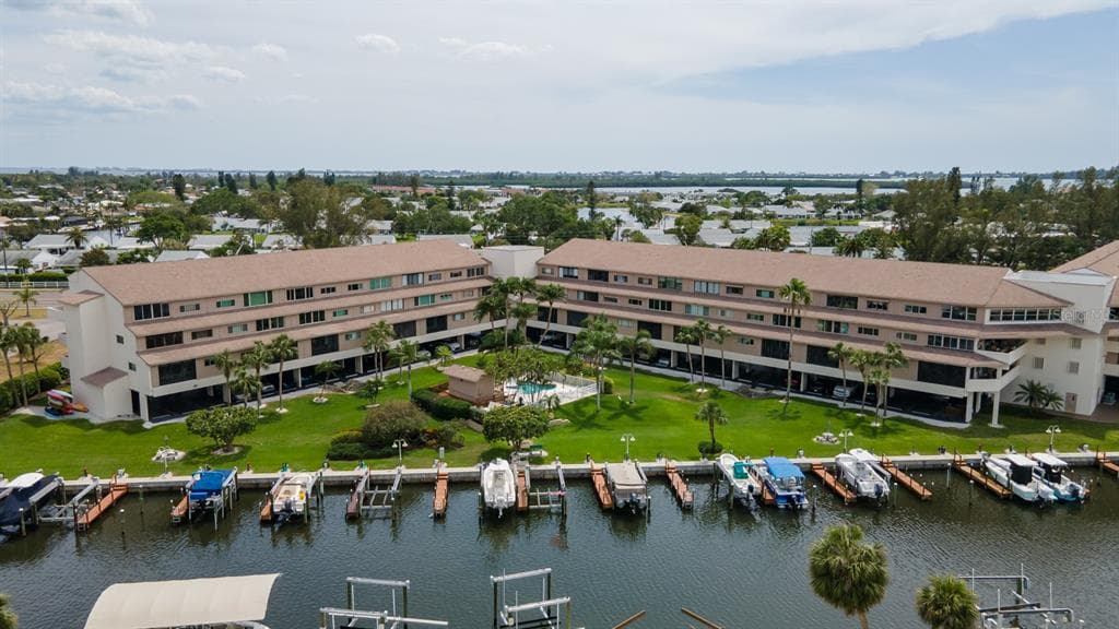 9604 CORTEZ ROAD W UNIT 432