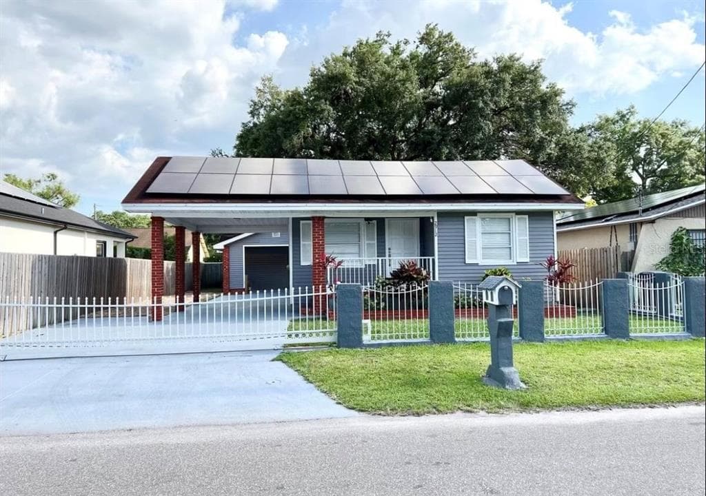 2912 FRIERSON AVENUE W TAMPA, FL 33614